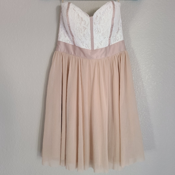 ASOS white and nude dress size 2 - Picture 1 of 3